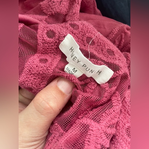 HONEY PUNCH Raspberry Lace Romper - Picture 5 of 6